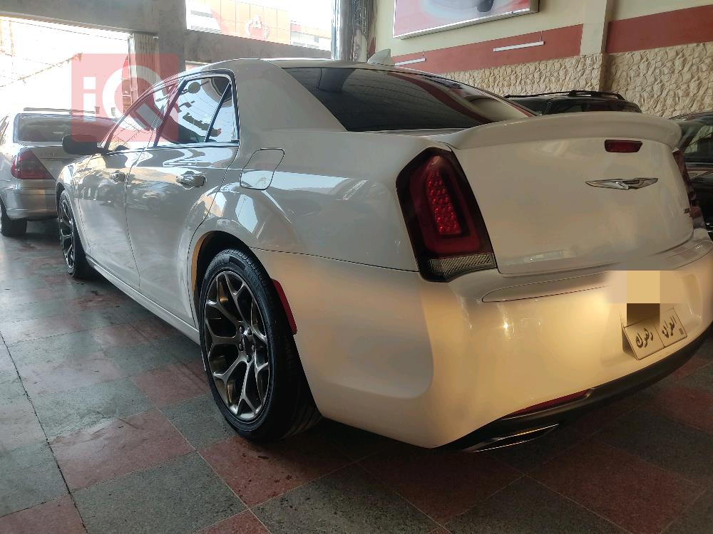 Chrysler 300